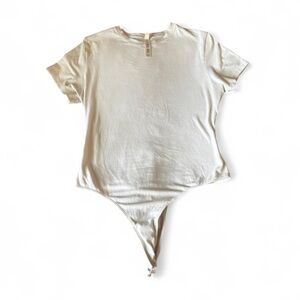 Skims Cream Short Sleeve Bodysuit